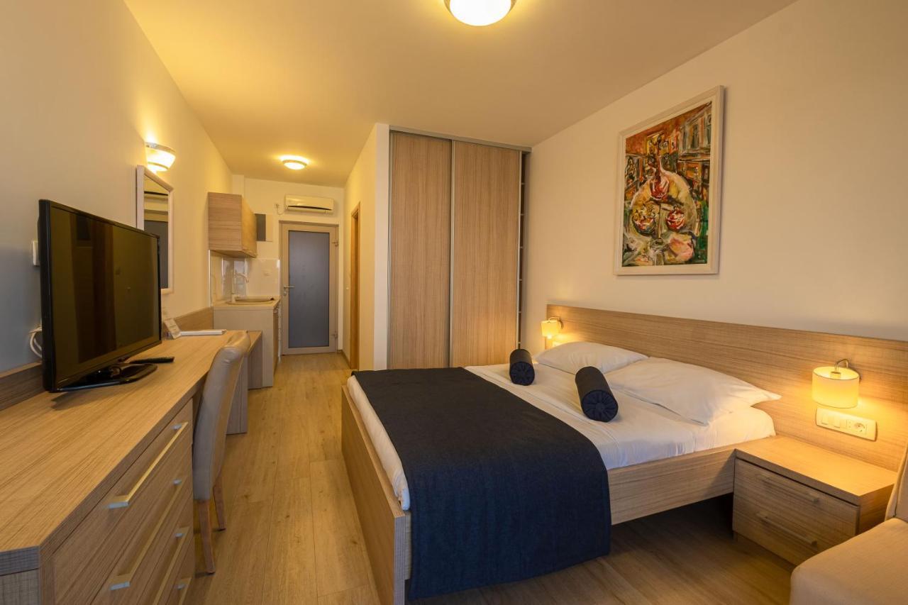Poseidon The Beach Hotel 布德瓦 外观 照片