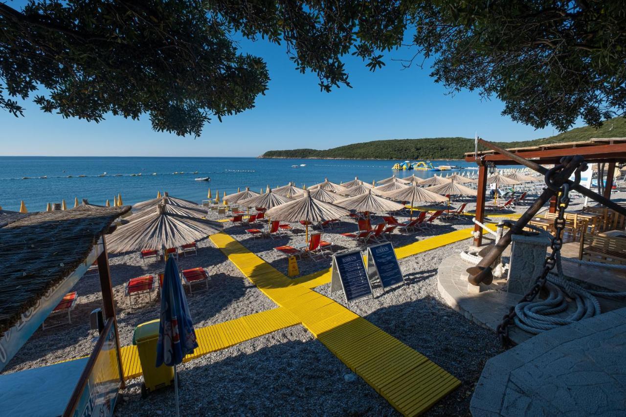 Poseidon The Beach Hotel 布德瓦 外观 照片