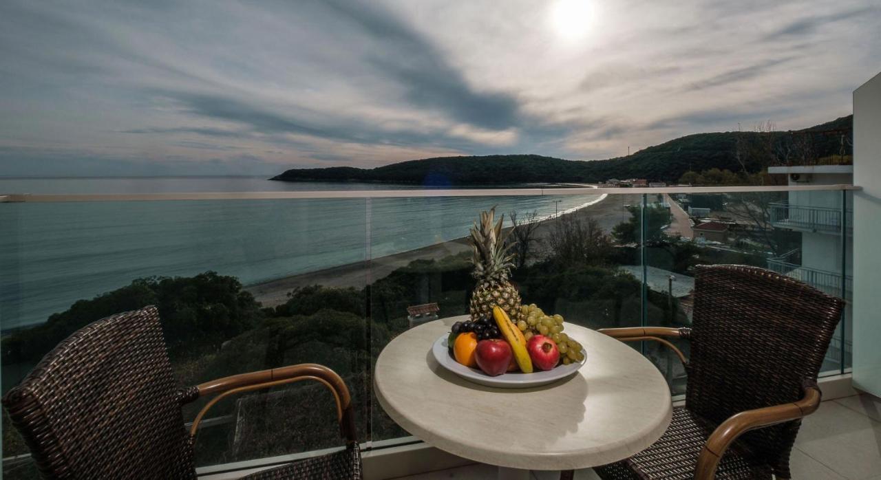 Poseidon The Beach Hotel 布德瓦 外观 照片