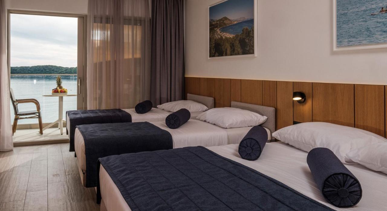 Poseidon The Beach Hotel 布德瓦 外观 照片