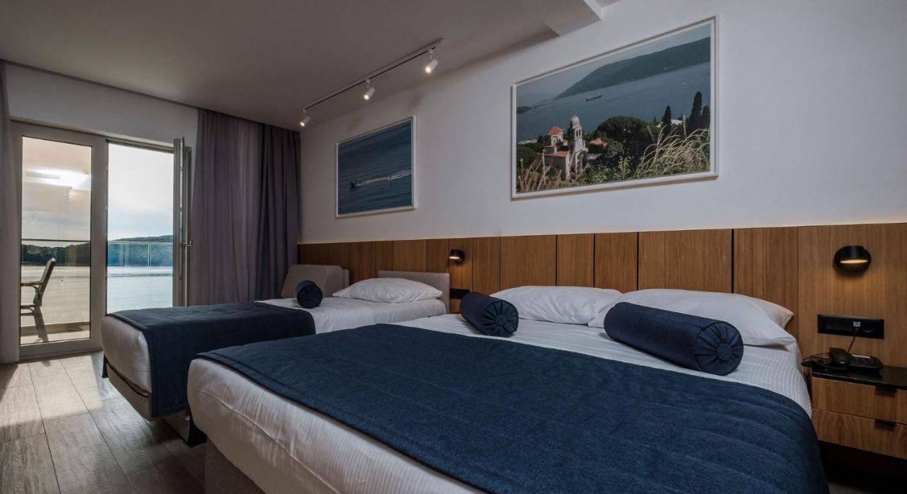 Poseidon The Beach Hotel 布德瓦 外观 照片
