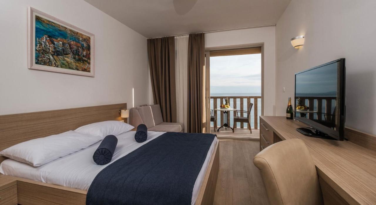 Poseidon The Beach Hotel 布德瓦 外观 照片